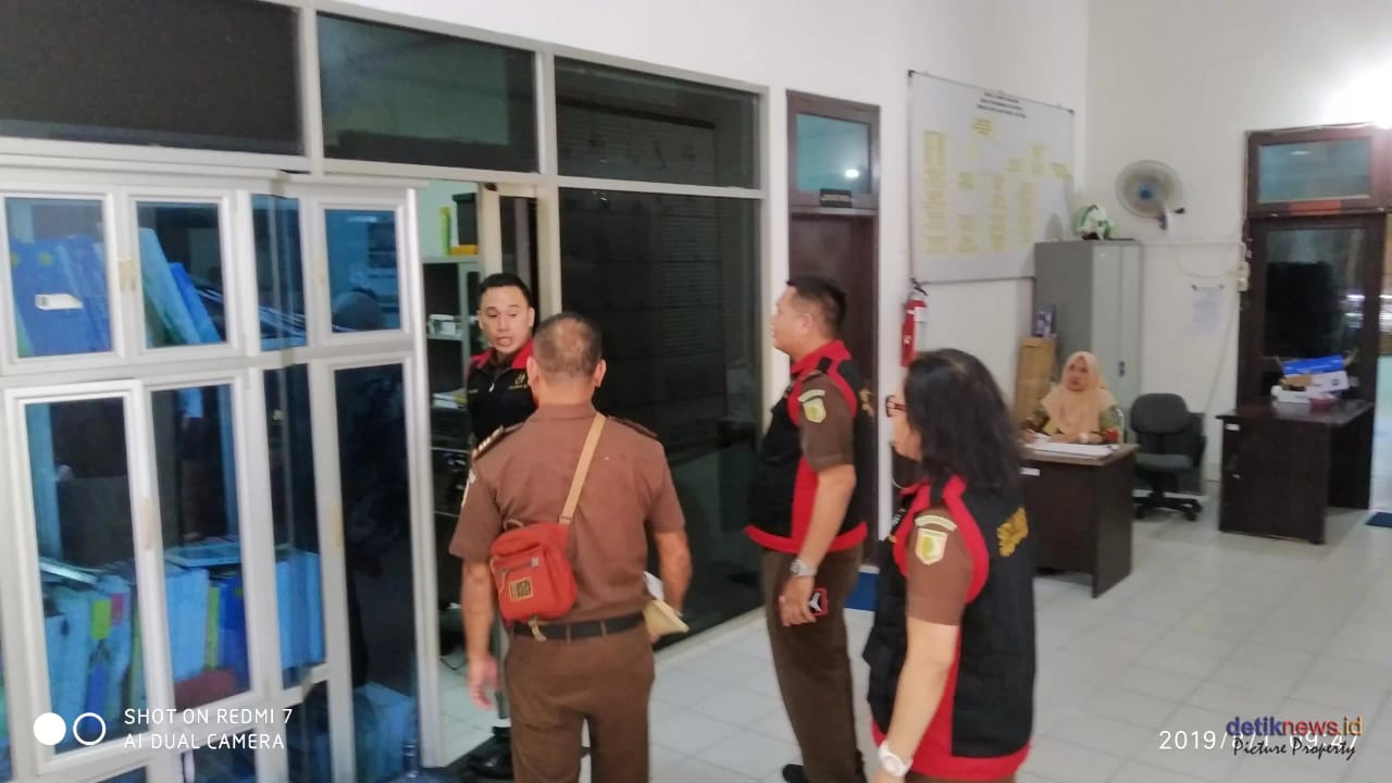 Kejati Babel Tetapkan 3 Tersangka Tipikor Proyek PJU Kab. Belitung Rp. 2,9 Milyar
