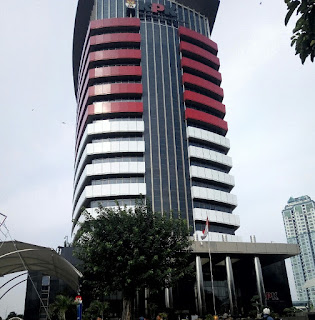 APAKAH KPK BISA DI KENAKAN HAK ANGKET ?
