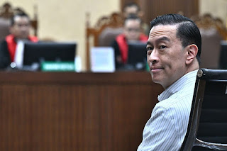 Tak Menikmati Uang Korupsi, Tom Lembong Tetap Dipenjara: Vonis Mengejutkan