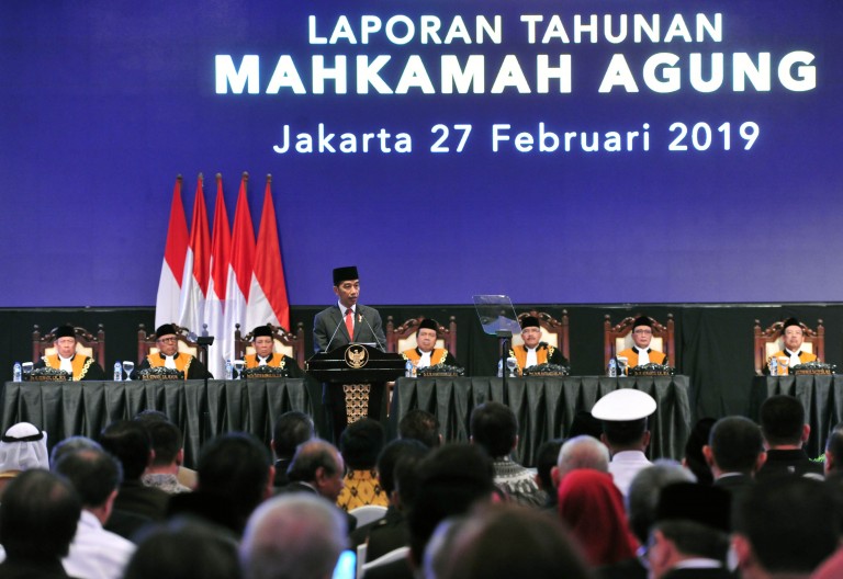 Dulu Banyak Mafia, Presiden Jokowi Optimistis Terobosan MA Ubah Anggapan Negatif Peradilan