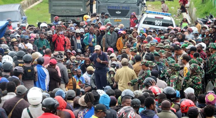 Belum Melakukan Pencoblosan, Puluhan Ribu Warga Paniai Meminta KPU Provinsi Papua Bertanggungjawab