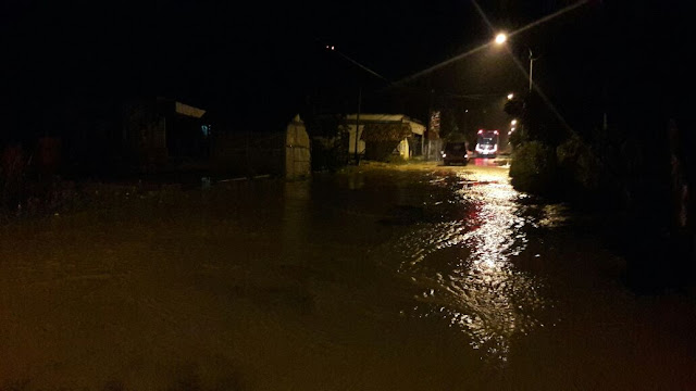 SUNGAI KEMUNING MELUAP, KABUPATEN SAMPANG JAWA TIMUR, BANJIR.