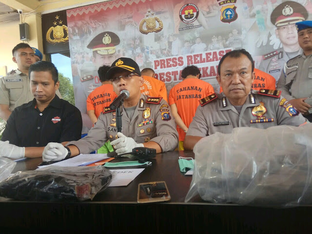 PEMBUNUH SOPIR GO CAR DI RIAU BERHASIL DI RINGKUS POLISI
