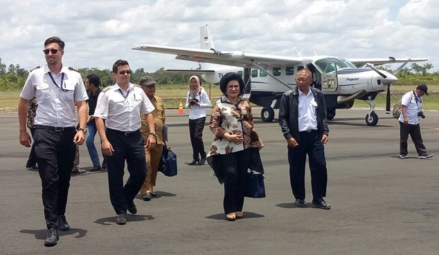 OPENING PENERBANGAN BANDARA SANGGU DI BARSEL LAKSANA MEMBANGKITKAN MAYAT HIDUP