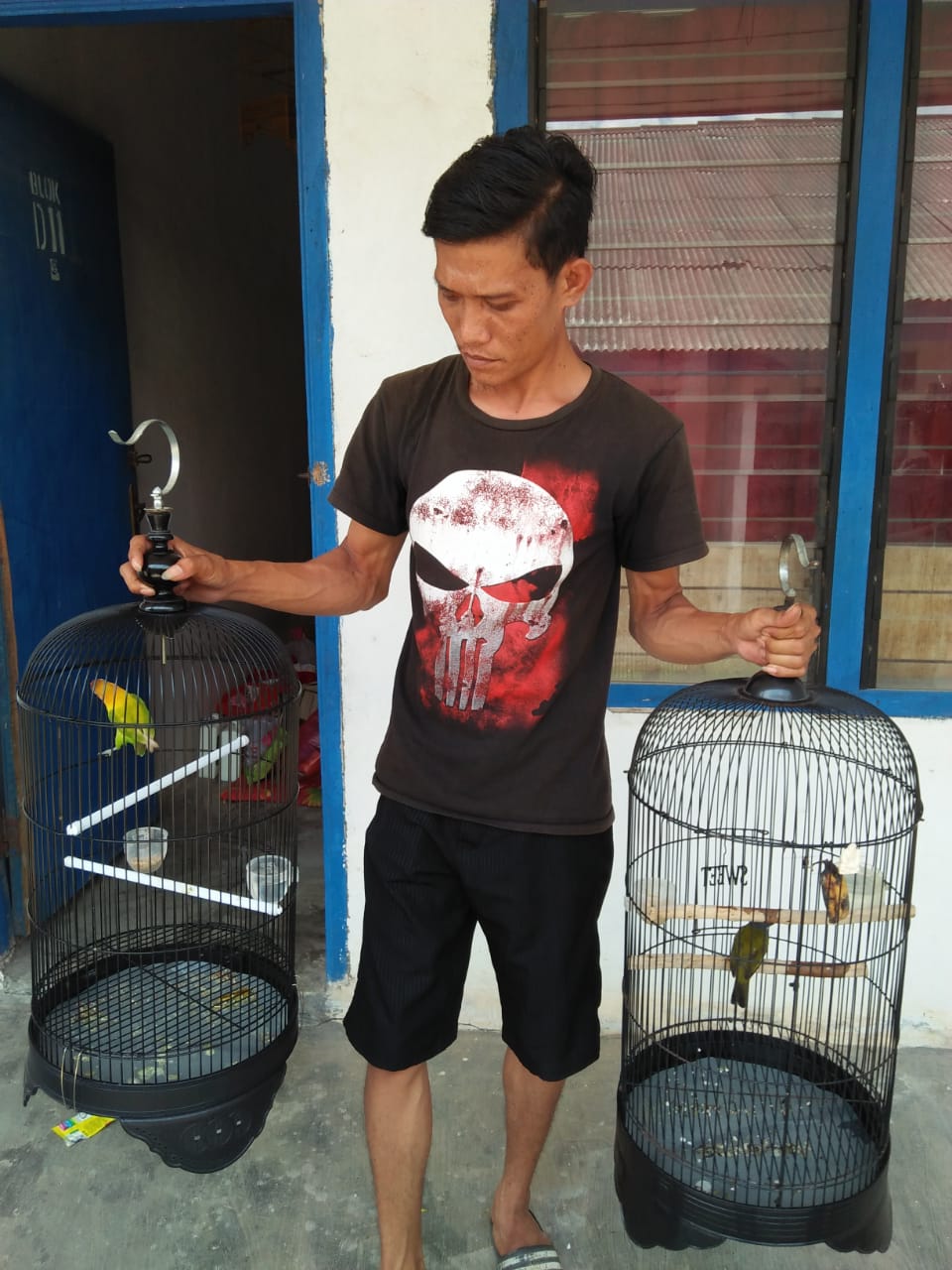  Polsek Simpang pematang Amankan Pencuri Burung