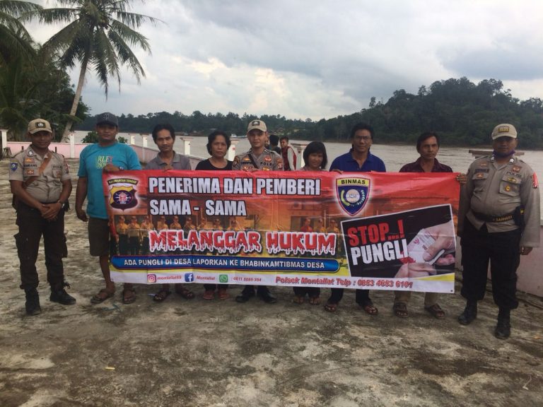 Kali Ini Desa Kemawen Jadi Sasaran Sosialisai Saber Pungli Polsek Montallat