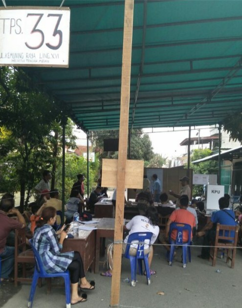 TPS 33 Kelurahan Helvetia Tengah Diduga  Terjadi Kecurangan Saat  Pencoblosan dan  Pembagian Surat Suara