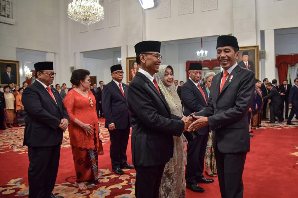 Diketuai Wiranto, Presiden Jokowi Lantik 9 Anggota Wantimpres 2019-2024 