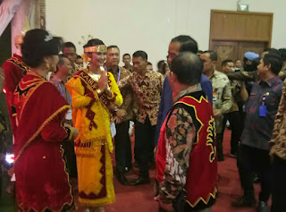 Presiden Jokowi Kunjungi Stand Pemkab Nias Pada Acara APKASI Otonomi Expo 2017