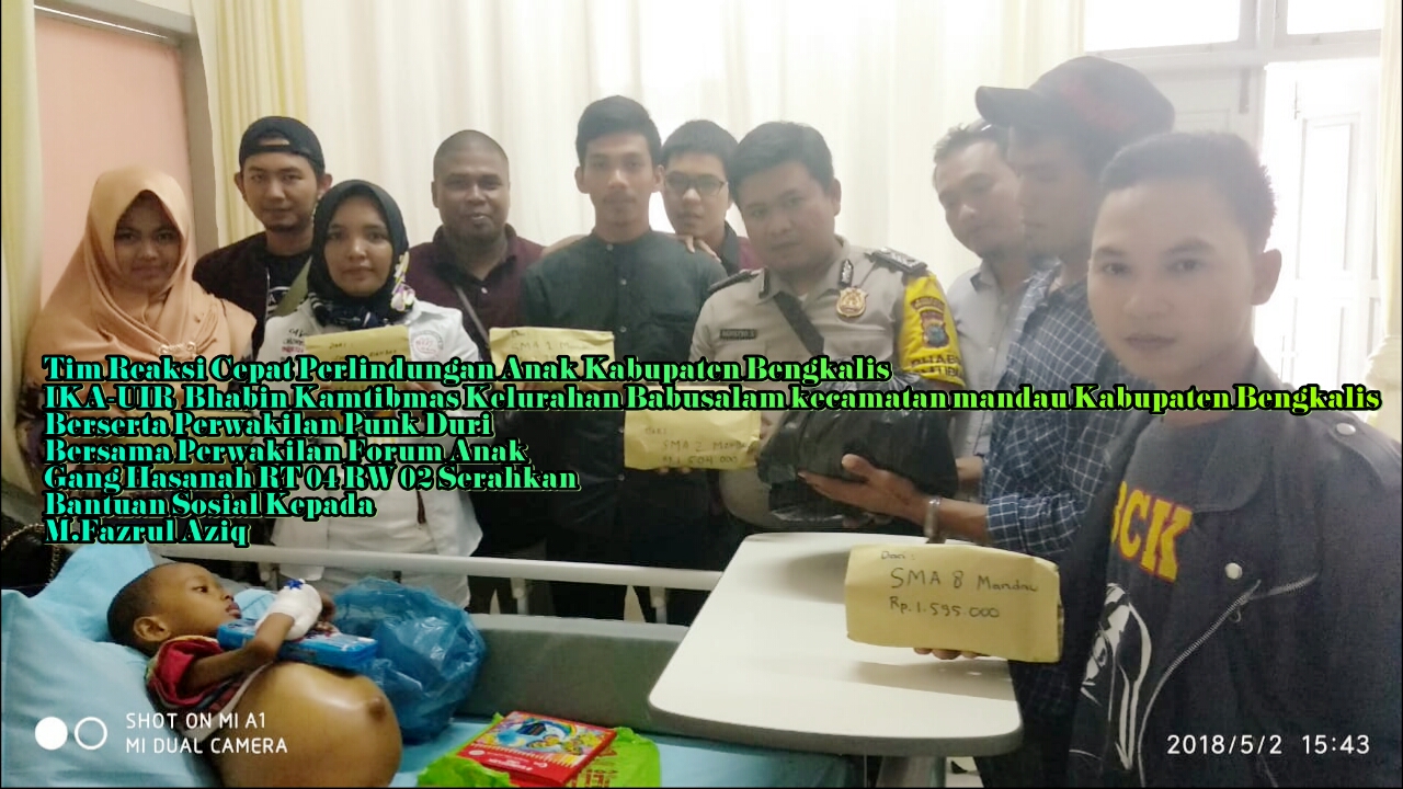 Rombongan Tim Reaksi Cepat Perlindungan Anak ,IKA - UIR Beserta Beberapa Perwakilan Forum Yang Ada Di Duri Sampaikan Hasil Penggalangan Dana Buat M. Fazrul Aziq