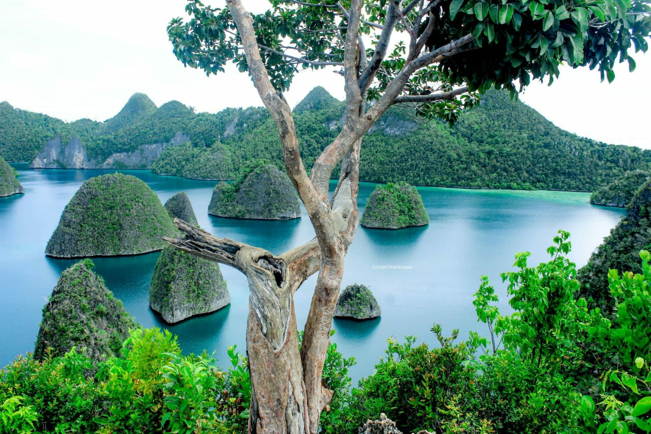 DANA OTSUS KE  RAJA AMPAT DIPENDING UNTUK SEMENTARA