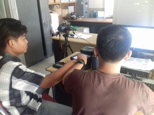Alat Perekam E KTP Rusak Membuat Warga Antri