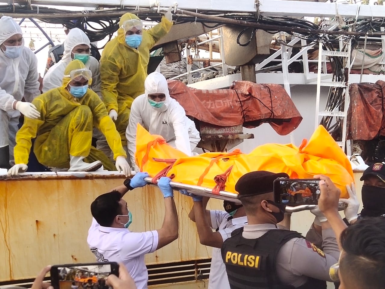 Kapal Ikan Bendera Cina Ditangkap, Simpan Mayat ABK WNI yang Meninggal 