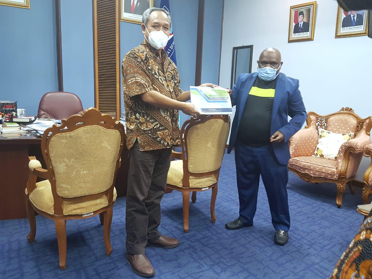 Ketua Fraksi Demokrat MPRI RI BKH menerima Natalis Pigai terkait Otonomi Khusus Papua
