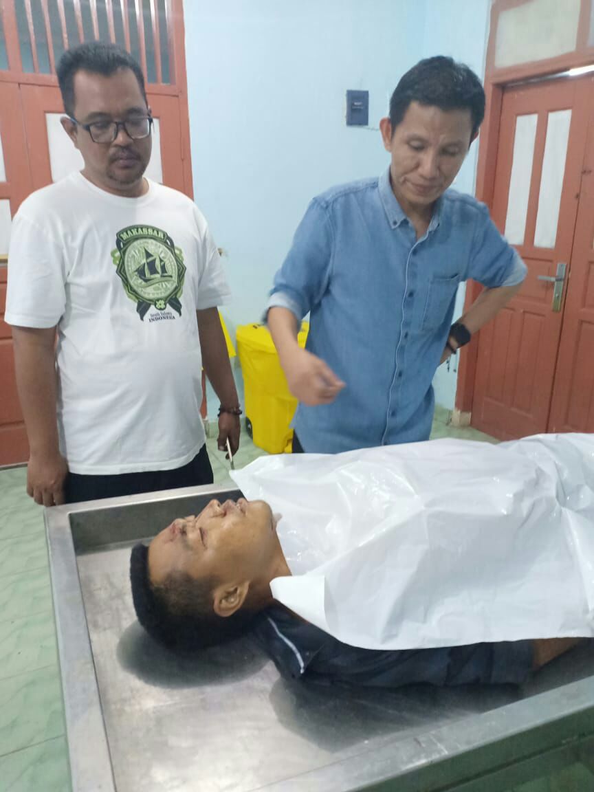 Sadis !! Mantan Anggota DPRD Mesuji Tewas  Bersimbah Darah