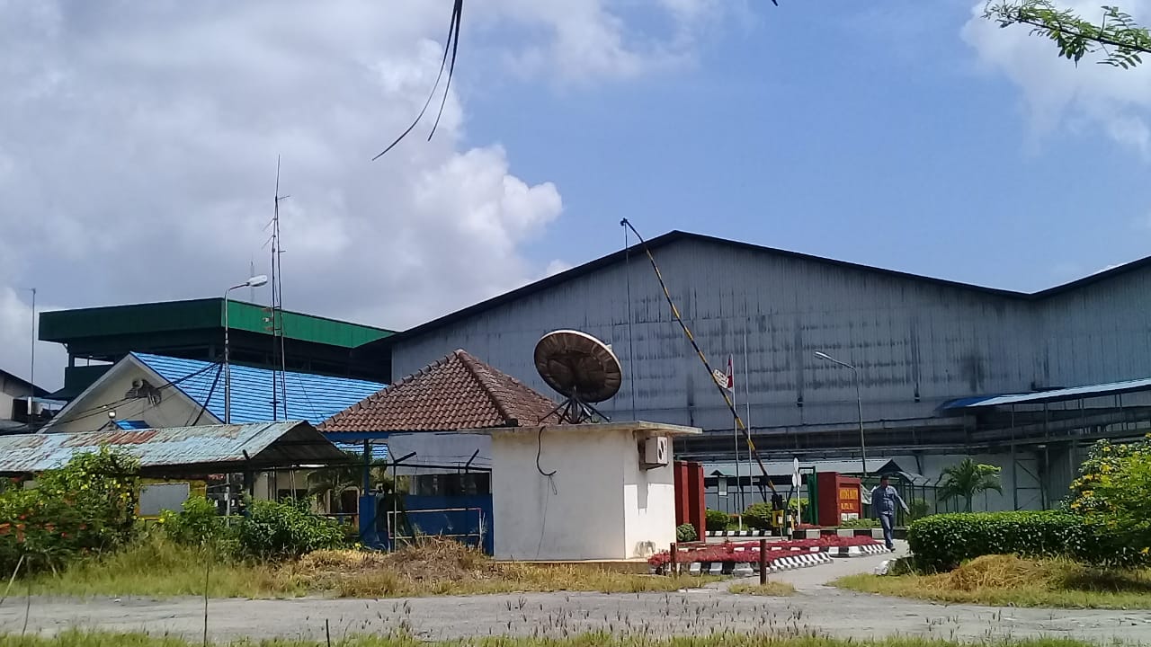 PT. ADEI P&I Bantah Limbahnya Cemari Sungai, Nelayan: Kami Punya Bukti