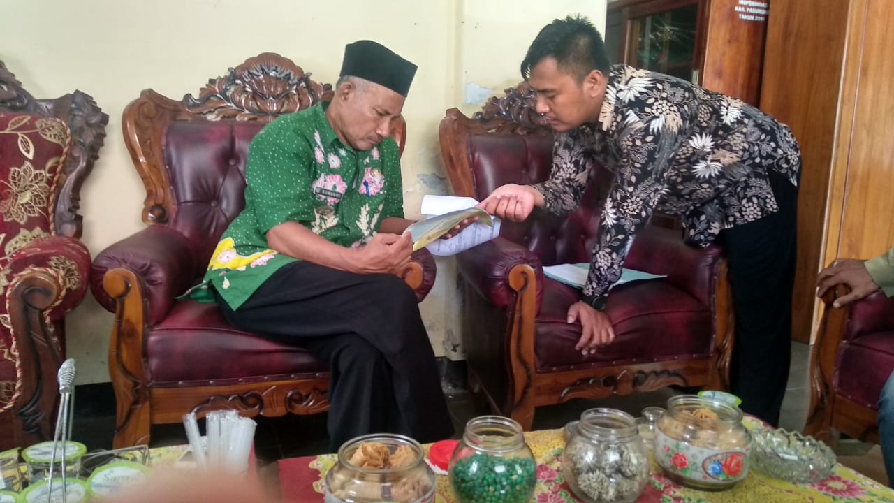 Camat Nguling: Kades Terpilih Wajib Bertanggung Jawab Atas Kekurangan Para Kades Terdahulu 