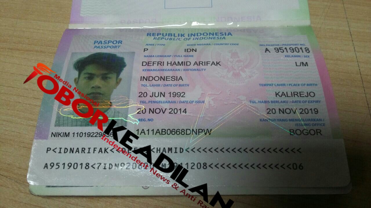 TIGA WNI TERDUGA ISIS YANG DI DEPORTASI NEGARA TURKI, TIBA DI JAKARTA