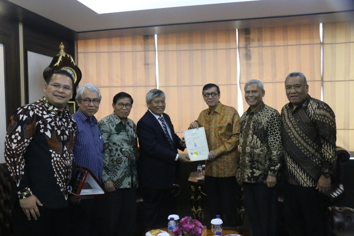 Sah HKBP Kantongi Sertifikat Merek Setelah Bersusia 158 Tahun, Apa itu Sertifikat Merek?