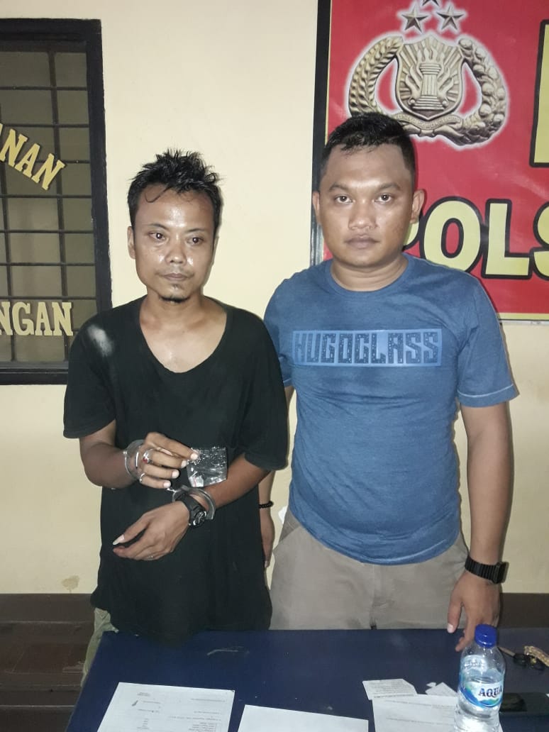 Nunggu Pasien Di Teras Rumah, Pengedar Sabu Jampul Diringkus