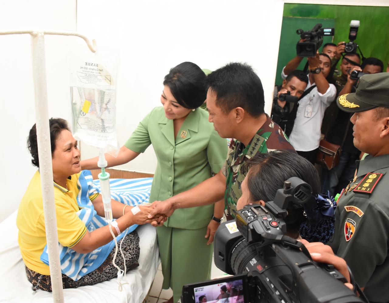 Kasad Kunjungi Rumah Sakit Tentara (RST) Wirasakti Kupang 