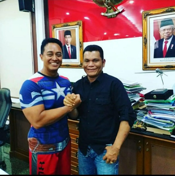 Pemred Wartapembaruan.co.id Rudolf Simbolon Ucapkan Selamat Untuk Panglima TNI yang Baru 