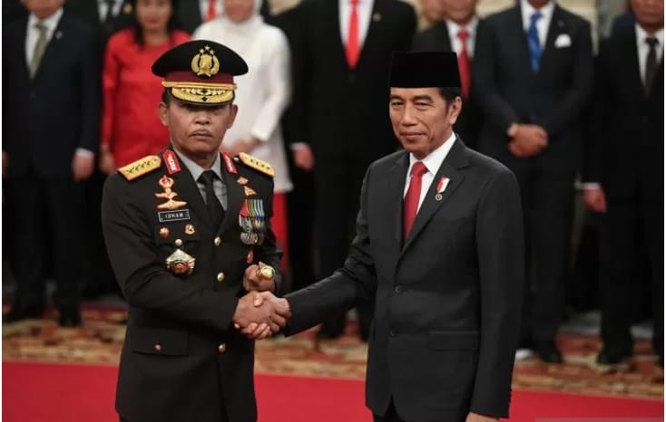 Dilantik Presiden Jokowi, Jenderal Pol. Idham Azis Resmi Jadi Kapolri Gantikan Tito Karnavian 
