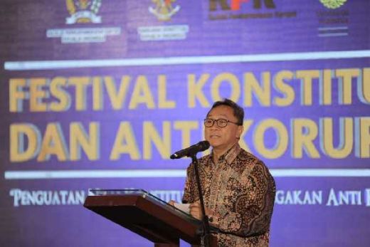 Zulkifli Hasan Kutuk Serangan Bom di Mesir
