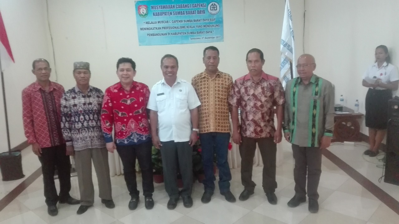 Ketua Gapensi Sumba Barat Daya: Tiap Perusahaan Wajib Daftar BPJS dan Izin Usaha