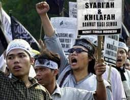 Metamorfosa NII, GAFATAR dan HTI Menjadi Teroris