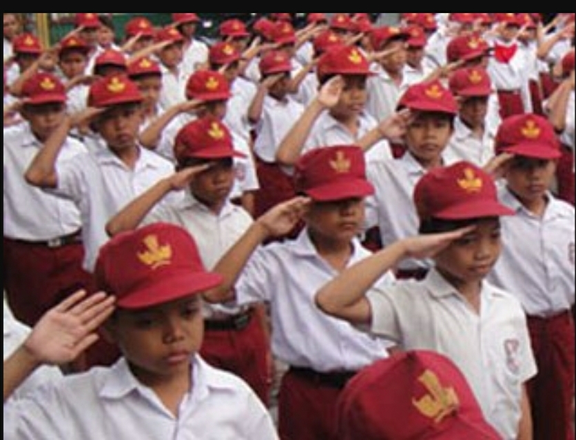 Jual Seragam Siswa harga Selangit Diduga  Permainan Licik Kepsek Dan komite di SD Negeri Mandau Sekitarnya 
