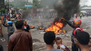 Terkena Panah Massa Berdemo, 1 Personil TNI AD Gugur di Papua