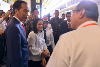 NAIK KERETA API, PRESIDEN RAYAKAN HARI RAYA IDUL ADHA 1438 H DI SUKA BUMI