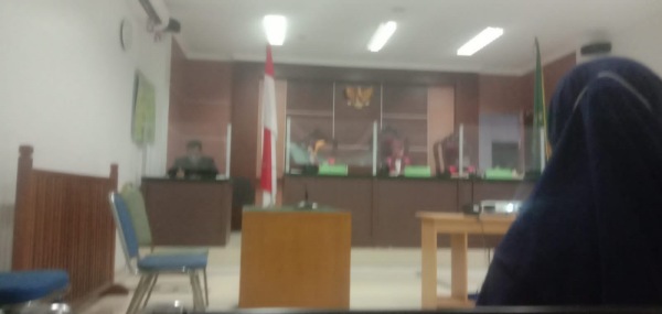 Saksi Penyidik Bungkam, Terdakwa Bantah Kesaksian Rahmat di PN Batam