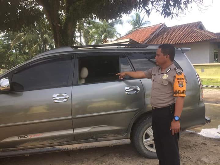 Darurat!!  Kriminal  Marak, Kaca Mobil Kepala Kampung Dipecah, Rp 177 Juta Raib