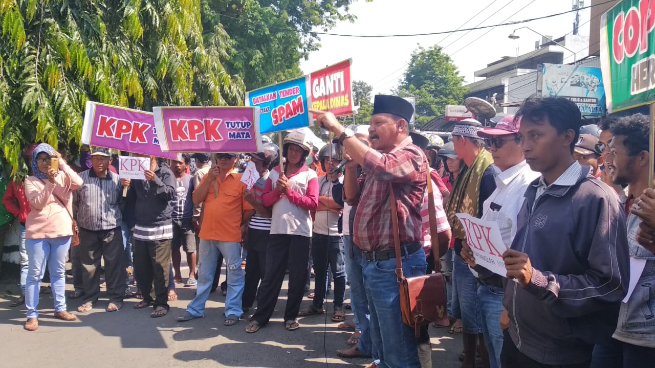 Penuhi Janji Tuntut Kepala BLP Mundur, Format Demo Pemkab.Pasuruan 