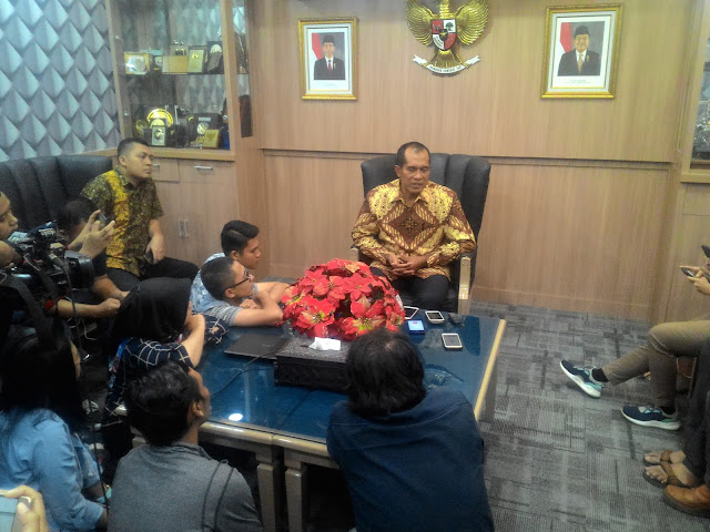 Tak Menguntungkan, Negara Bebas Visa Harus Di Evaluasi