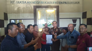 Lelet Tangani Kasus Dispora Kabupaten Pasuruan, Kejaksaan Negeri Bangil Digeruduk Aktivis se Pasuruan