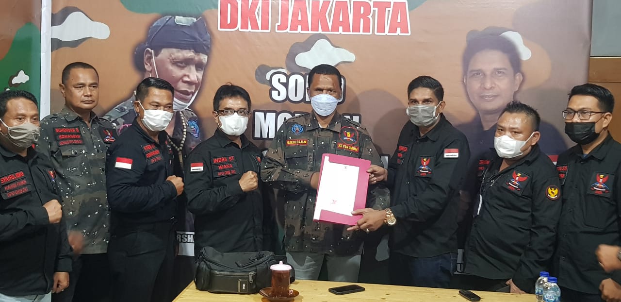 Ketum GRIB Jaya H.Hercules Berikan Mandat DPD DKI Jakarta Kepada H.Zulfikar,SE