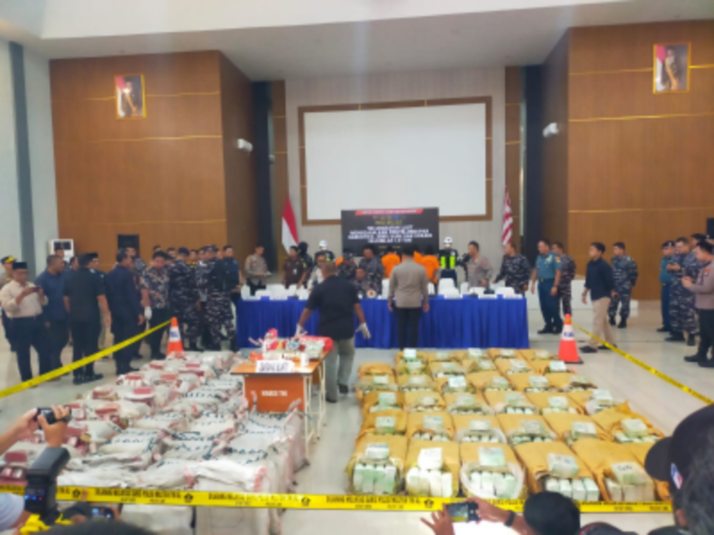 TNI AL Gagalkan Penyelundupan Narkotika 2 Ton Lebih di Selat Malaka