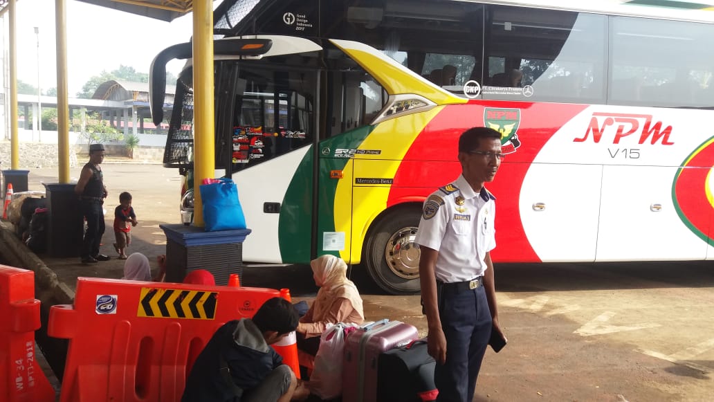 Pengurus PO Bus Akap Kecewa Dipindahkan ke terminal Jatijajar Depok 