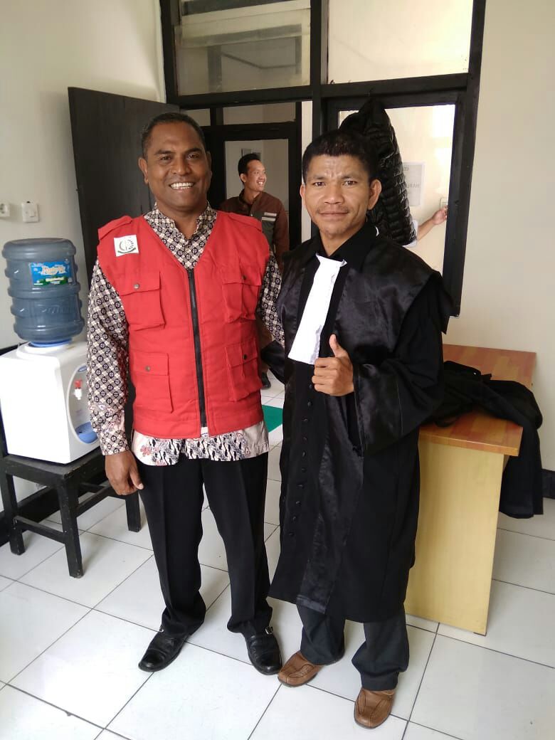 Pukul Polisi,Mantan Kasi Propam Polres Manggarai di Penjara 10 Bulan.