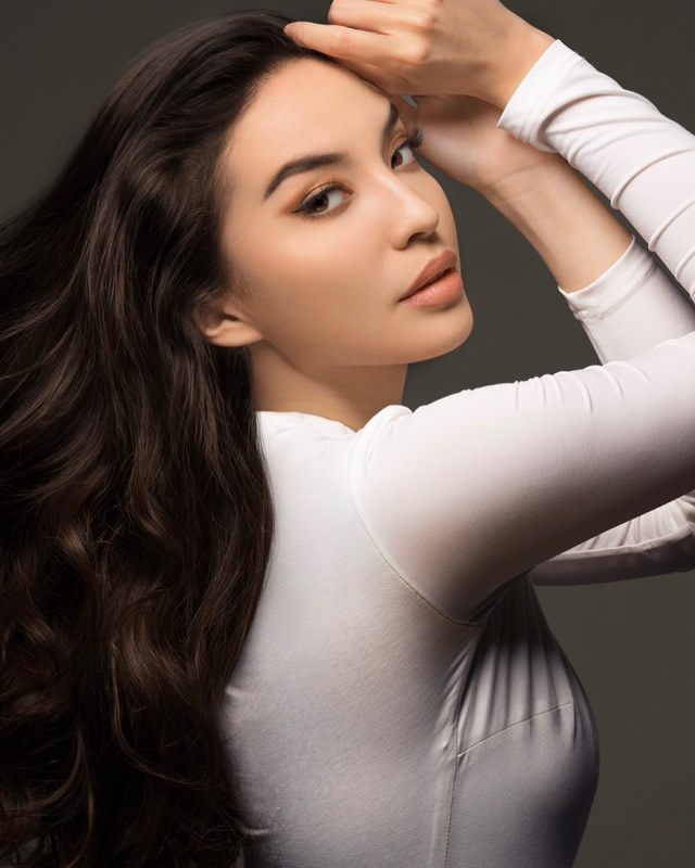 Manohara, Pindah Agama: I am a Christian