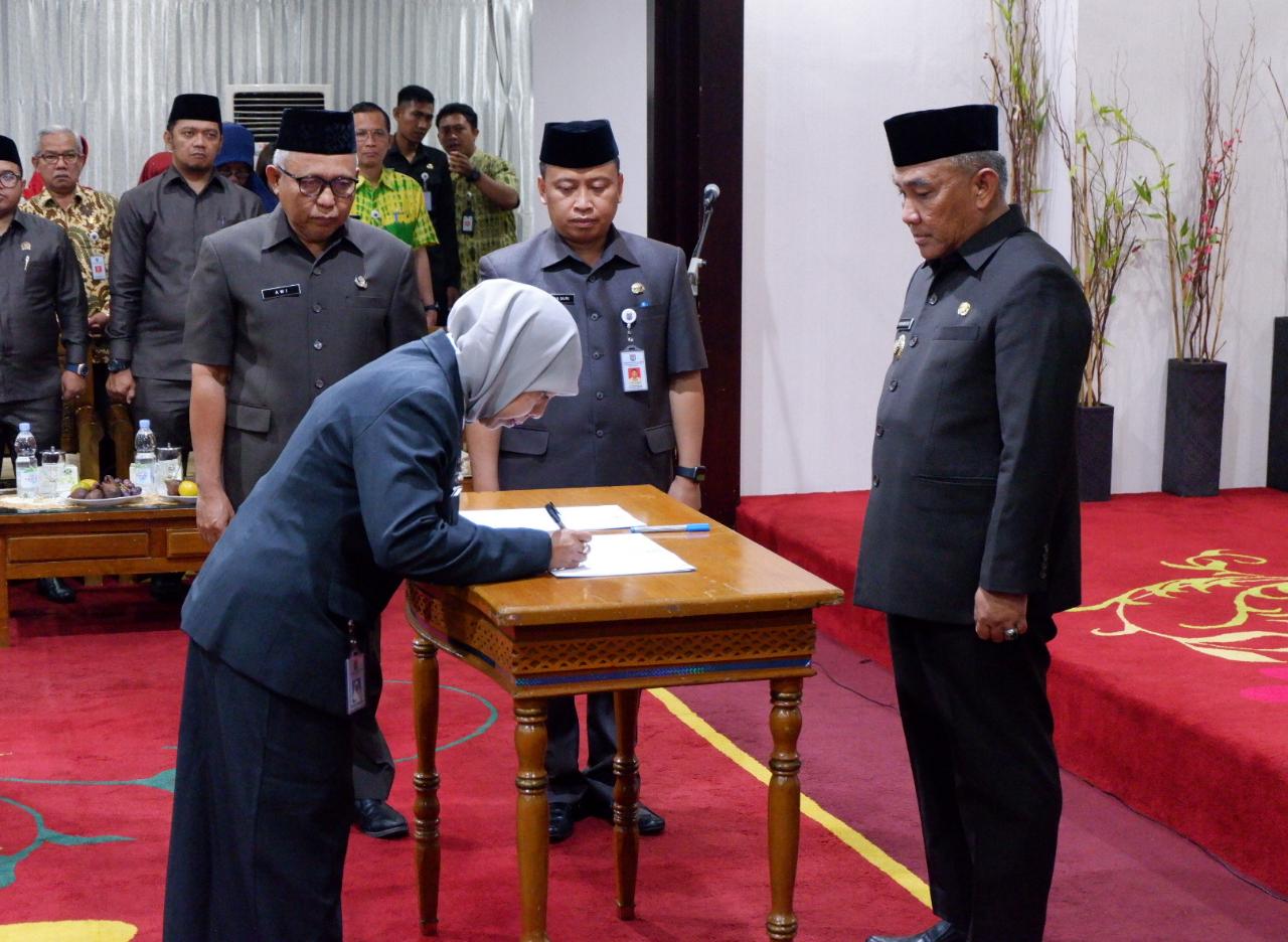 Wali Kota Depok Mohammad Idris Lantik Pejabat Pimpinan Tinggi Pratama Pengawas dan Fungsional 