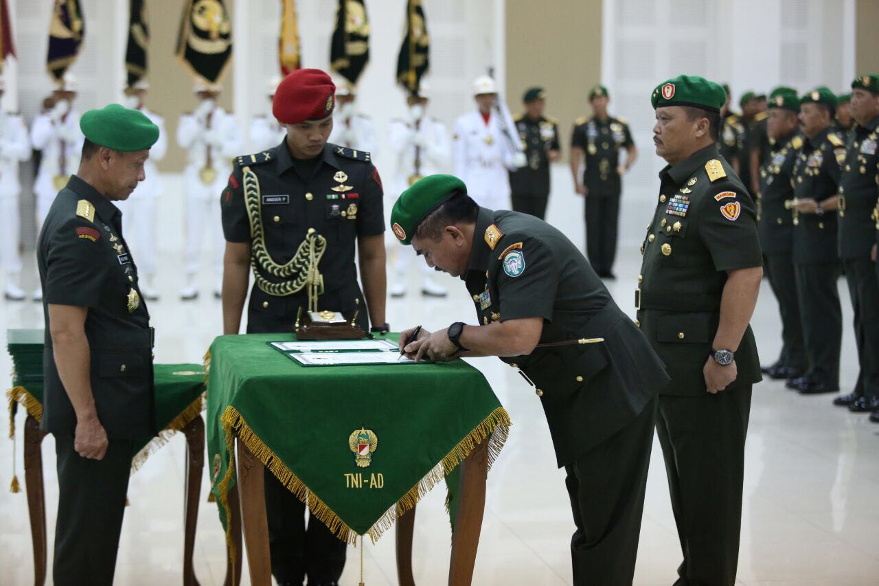 Sertijab Di Mabesad, Resmi Mayjen TNI Abdul Hafil Fuddin Pimpin Pangdam IM 