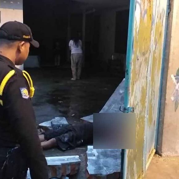 Sutrisno (57) Warga Bulak Rukem Timur Tewas Tertimpa Tembok 