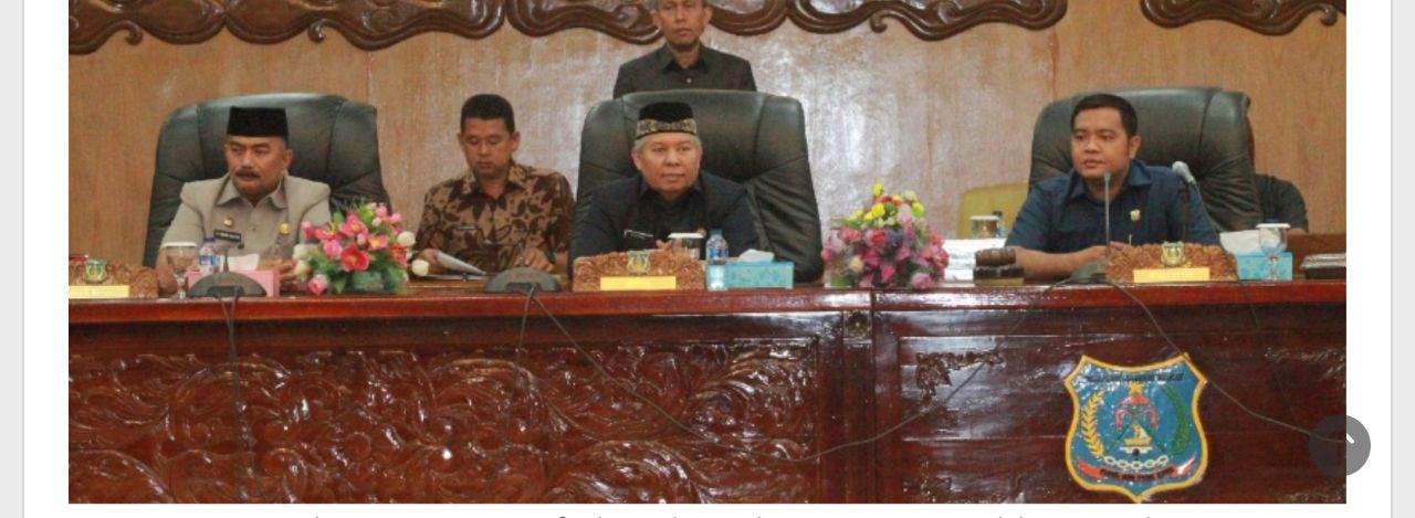 SEBUAH WACANA TIDAK BERMUTU BUPATI TANJUNG JABUNG BARAT MENGGANTI NAMA KABUPATEN TANJUNG JABUNG BARAT MENJADI KABUPATEN SERAMBI JAMBI