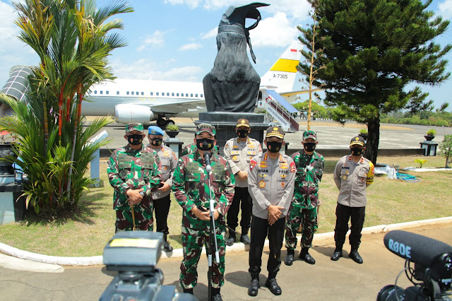 Panglima TNI : Tindak Tegas Oknum Prajurit TNI Jika Terbukti Lakukan Pengerusakan di Polsek Ciracas