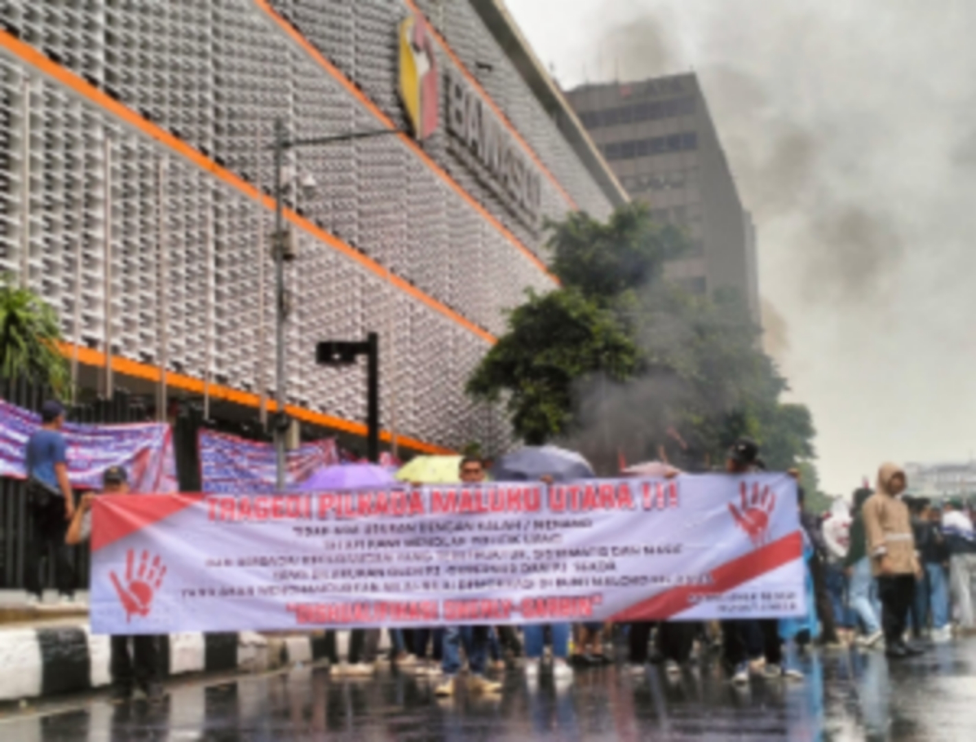 Aliansi Warga Malut Menggugat Gelar Demontrasi di Bawaslu dan Kemendagri