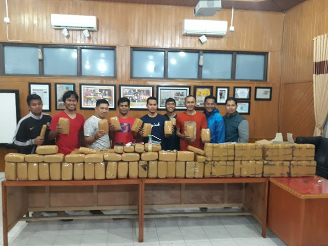 DOR...DOR...PAHA BANDAR NARKOBA, BOLONG DI HANTAM PELURU POLISI DI SUM-BAR
